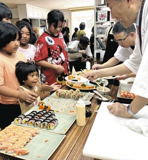 サムライ料理人約60人、バンコクのスラム街で「子ども食堂」　貧困層の栄養改善でタイに恩返しを