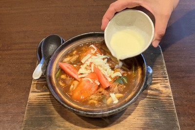 “消火”して食べる、みそ煮込みうどん　名古屋の老舗が限定販売