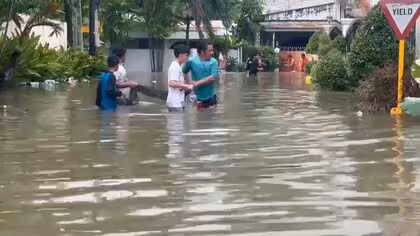 台風25号がフィリピン上陸…セブ島などで道路冠水し7万人以上避難　今後はベトナム方面へ移動
