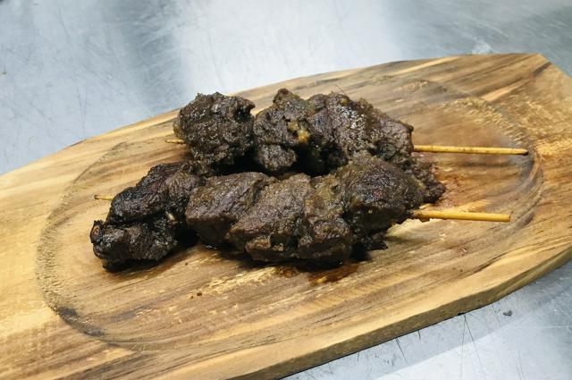 SNSで話題｢ツキノワグマを食べた」定番化へ　反響受けて村が動く