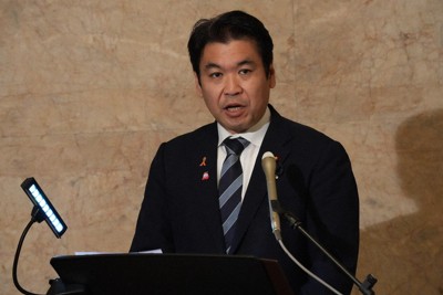 不登校児の6割が知らない「ネット出席」　文科相「周知に取り組む」