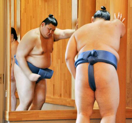横綱大の里、基礎運動で調整　難敵ぞろいの序盤、集中力高める