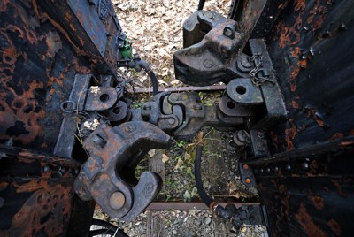 四つの連結器と貨物室の砕石　「cワフ0形」が歩む歴史