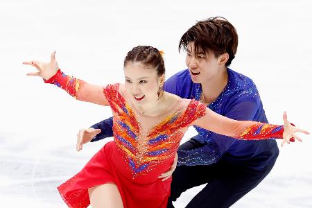 ダンス吉田、森田組は１０位　フィギュアＮＨＫ杯最終日