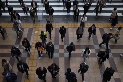 転勤に配慮求める社員「増加傾向」54％　介護や育児背景　主要企業