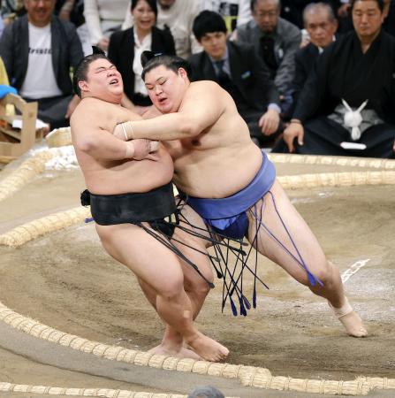 大の里が連勝、豊昇龍は初白星　琴桜初黒星、安青錦は２連勝