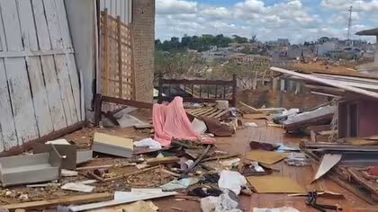 大規模竜巻で6人死亡、750人以上負傷　ブラジル南部　当局は非常事態宣言