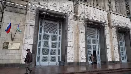 ロシアが小泉悠氏ら研究者8人含む30人に無期限の入国禁止を発表　日本政府による対ロ制裁への報復措置