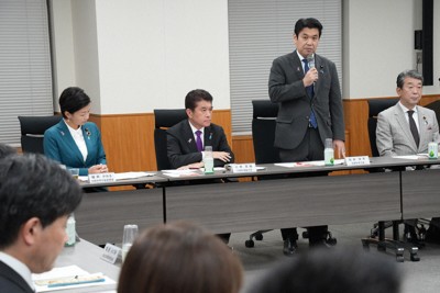 私立大の理系拡充へ、基金1000億円増　高校向けも検討　文科省