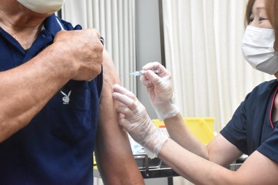 コロナワクチン定期接種　自己負担に最大1万2000円程度の地域差