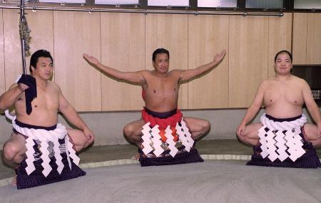 「北の富士さんがいたから…」　八角理事長、死去１年で心境