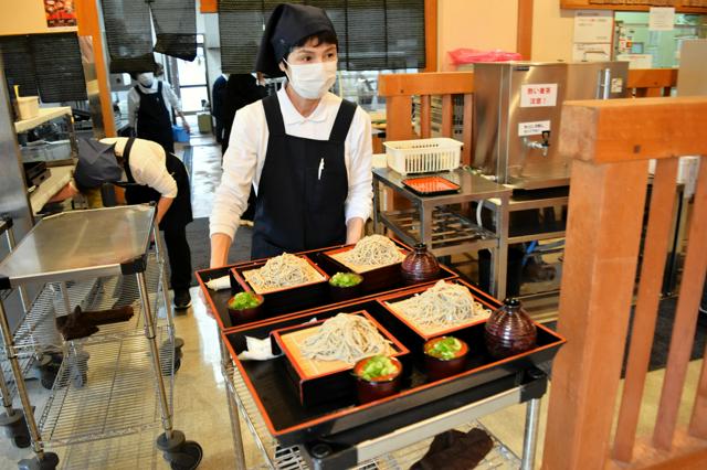 おまちどおさま！奈良・笠そば再開　獣害で春に休業も対策「実る」