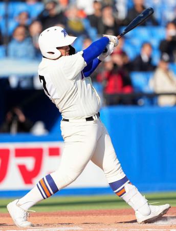 神戸国際大付と花巻東が４強入り　明治神宮野球第２日