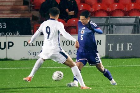 サッカーＵ―２２日本は引き分け　Ｕ―２０イングランドと親善試合