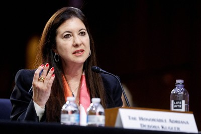 FRB、元理事を調査へ　個別の株取引で規則違反か　任期中に辞任