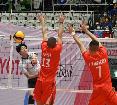 【速報】バレー男子、ブルガリアに3-0で初白星　沖縄県出身の眞謝（沖国大出）も先発出場【東京デフリンピック】