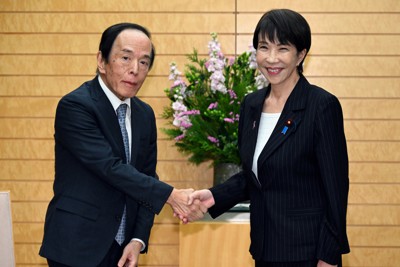 高市首相、日銀の金融政策を了承　日銀総裁と初会談　為替も議論