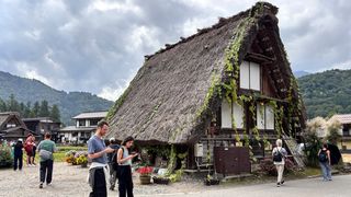 10月の訪日外国人389万人―同月過去最多を大幅更新 : 紅葉シーズン入りで需要増
