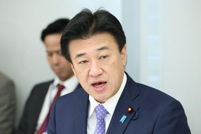 中国局長の両手ポケット映像、木原官房長官「日本側と調整されず」