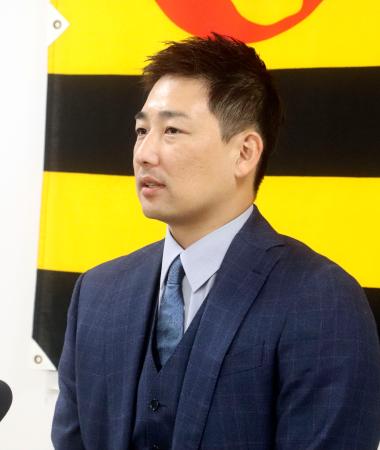 阪神岩崎「連覇を」　４年契約の４年目へ