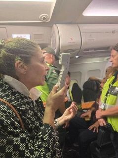 ガザ住民、南アフリカ到着で物議　１５０人超、経緯捜査