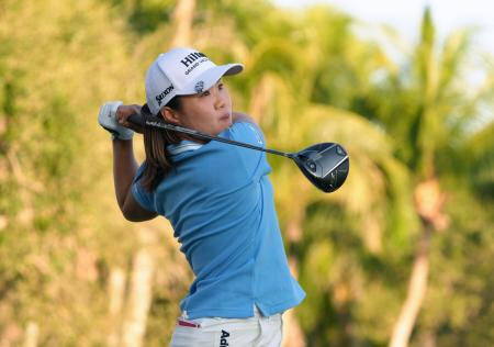 米女子ゴルフ、畑岡は４打差３位　今季最終戦第２Ｒ