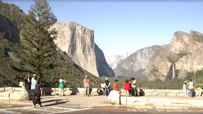 ｢グランドキャニオン｣などアメリカの国立公園入場料が外国人観光客対象に大幅値上げへ　年間パスは80ドルから250ドルに