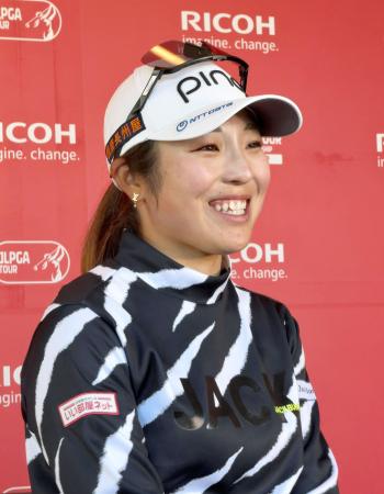 佐久間朱莉、有終の美を目指す　女子ゴルフの今季最終戦