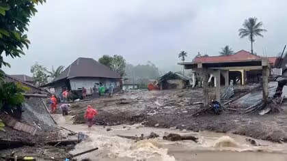 「こんな光景見たことない」一面水につかった道路…東南アジア各地で洪水　インドネシア大雨で61人死亡　犠牲者さらに増える可能性