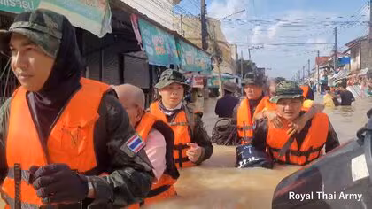 タイ南部大規模洪水　死者145人に…被災者350万人以上　無人になった店舗や立ち往生の貨物列車からの窃盗も