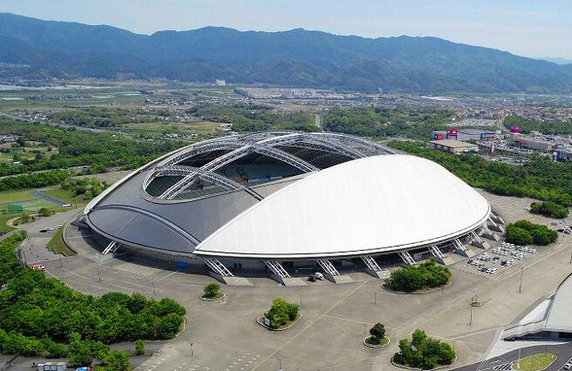 J2大分の本拠地ドーム、開いたままの屋根を30億円かけ改修へ