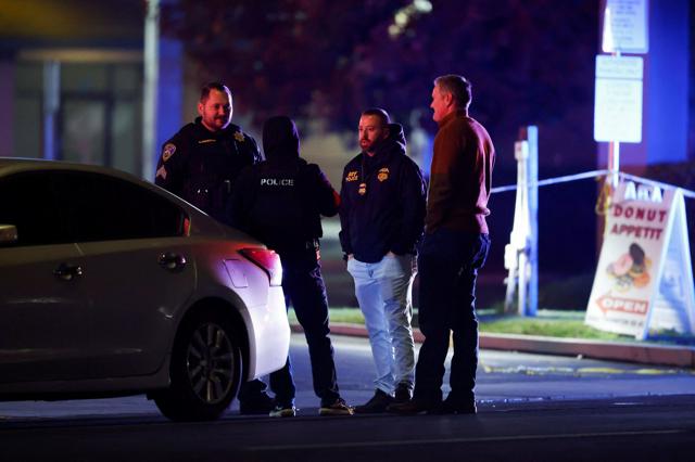 米カリフォルニア州で銃撃、4人死亡　子どもの誕生日パーティー中か