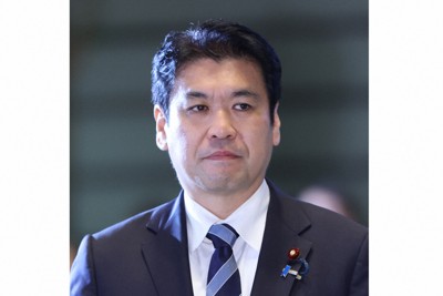 嵐の札幌公演と入試日程重複　文科相「落ち着いて受験準備進めて」