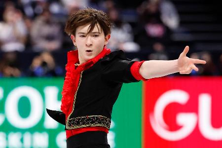 島田麻央、中田璃士がＳＰ首位　フィギュア・ジュニアＧＰ