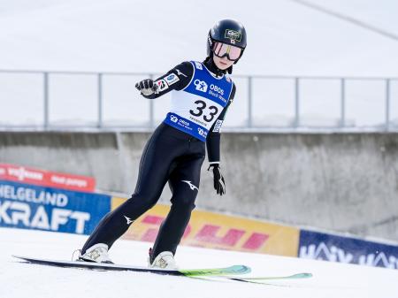 Ｗ杯複合女子、葛西優が７位　個人第１戦