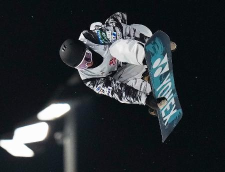 木村葵来が２位、鈴木萌々は３位　ビッグエアＷ杯第２戦