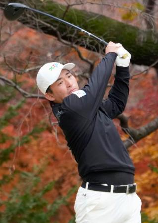 男子ゴルフ賞金王は最終日決着　金子と蝉川、白熱Ｖ争い