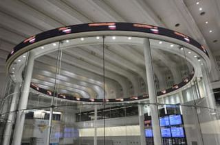 東証、午前終値5万0473円　小幅続落、利益確定売り優勢