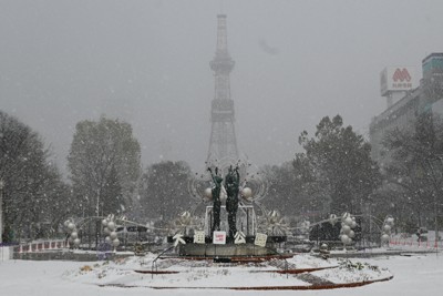 雪が降っていても快適…コンビニがバス待合所に　札幌市内の22店舗