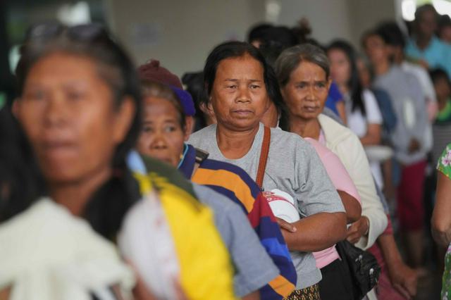 タイ・カンボジア衝突、両国の死者計10人に　対立激化に懸念高まる