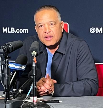 大谷のＷＢＣ「二刀流」に慎重　ドジャースＧＭや監督