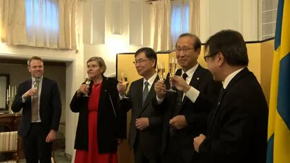 ノーベル賞日本人受賞者2人がレセプション出席　授賞式を控えて