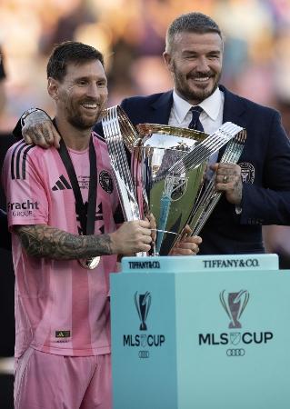 メッシ、２年連続ＭＶＰ　米プロリーグＭＬＳ