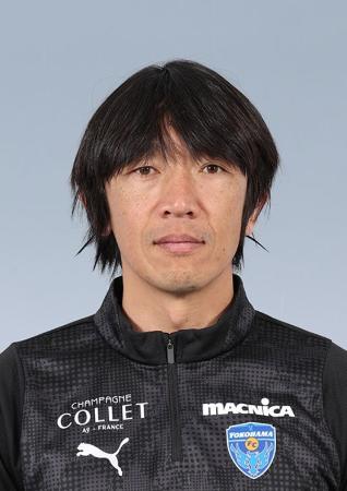 中村俊輔コーチが横浜ＦＣ退団　「新しい挑戦を求めた」