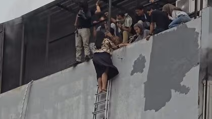 首都ジャカルタで日本企業が入るビルで火災　現地従業員22人死亡　ドローンバッテリー爆発し延焼か