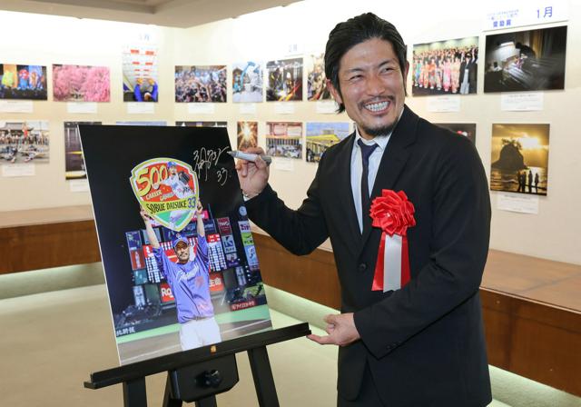 写真と映像で振り返る　「中部報道展」開幕　名鉄百貨店本店で