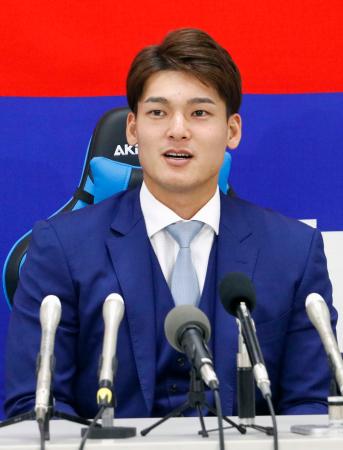 中日・石川昂は７００万円減　今季は出場２２試合で１本塁打