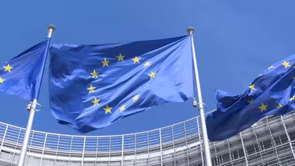 日本の自動車メーカーに追い風か&hellip;EUがエンジン車新車販売2035年から原則禁止する政策を撤回へ