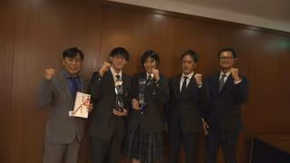 春高へ挑む西原高校男女バレーボール部　「笑顔でプレー」初戦突破誓う