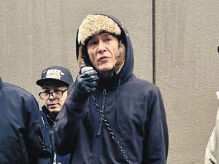 ミャンマー国軍の「でたらめ選挙」認めないで　スーチー氏次男エアリス氏来日1週間、デモや会見精力的に